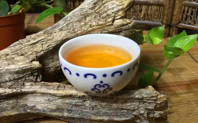 品懂熟茶丨普洱熟茶有焦糖香是好还是不好的表现？
